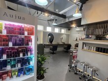 branch.cicaの雰囲気(美容室併設なので、ヘアーと目元のトータルバランスも叶います!)