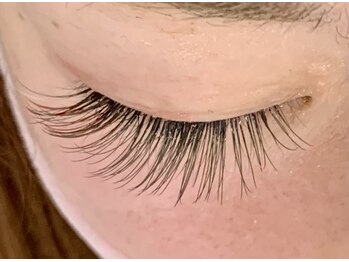 レミア 関内(REMIA)/8月　カラーエクステデザイン