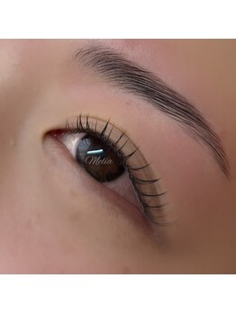 メリア(Melia)/ブロウリフト