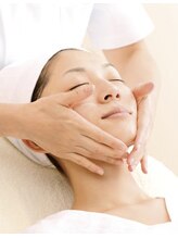 ウェンブリー(Wembley)/フェイシャル5