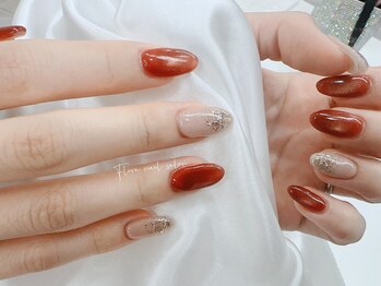 フローラネイルサロン/