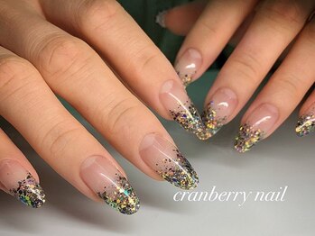 クランベリーネイル 代官山 恵比寿(cranberry nail)の写真/美しいフォルムにこだわり◎不揃いな自爪も長さ出しでスラッと美爪に変身！いつでも綺麗な指先に♪