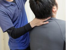 大砂土治療院/頭の位置の調整で首肩こりケア