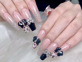 ヒョウ柄　アートネイル