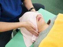 ひまわり整骨院/小顔矯正/肩こり/マッサージ