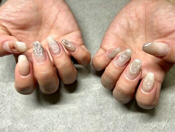 ネイルアンドアイラッシュ シヴァ(Siva)/