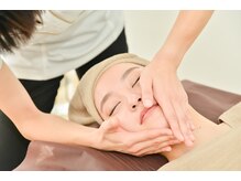 ウンジョルノ フェリーチェ 表参道店/骨を本来あるべき位置に☆