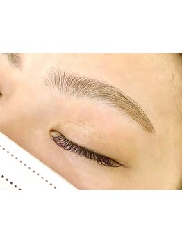 アイブロウメニューがあるサロン