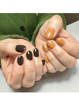 リーゾス(RISUS)/アシンメトリーネイル