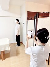 春日原りらくや整体院/写真で姿勢チェック◎