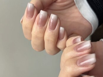 ミエレ(miele)/ふわっとホワイトグラデーション