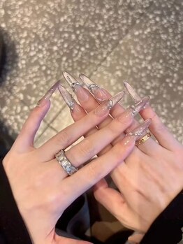 グロー ネイル(Glow Nail)/