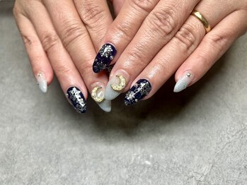 ネイルアンドアイラッシュ シヴァ(Siva)/