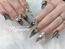 リュアラ(Ryuara)/ブラックキラキラネイル