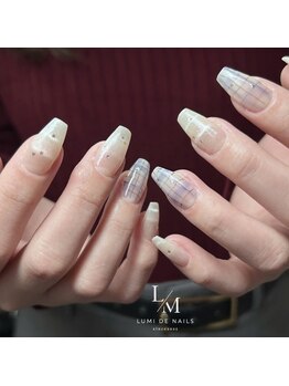 ルミデネイルズ(LUMI DE NAILS)/ガーリーチェックネイル