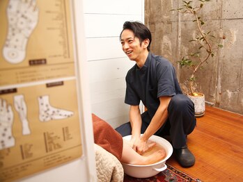 ニヒロ 武蔵小山店(nihilo)/足裏リフレは足浴から始めます！