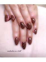 エムシーベル(m.c bell)/