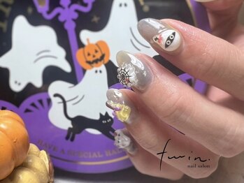 ツイン(twin.)/ハロウィンネイル