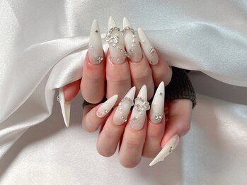 ティーアンドビー ネイルスタジオ(T&B NAIL STUDIO)/トレンドワンホンちゅるんネイル