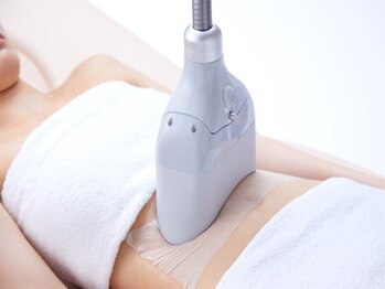 スパ ラコリーヌ by スローティ ラテの写真/美容専門機関でも話題の【脂肪冷却】がお手頃価格で受けられる！気になる箇所集中◎二の腕やハミ肉を撃退☆