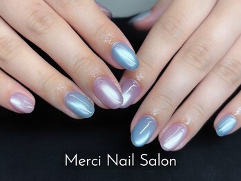 メルシー(Merci)/水光マグネットネイル