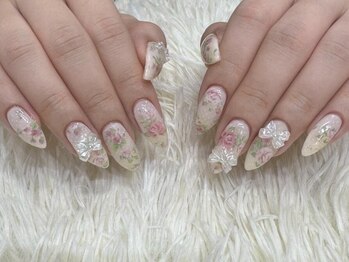 ウタシロイロの写真/【長さ出し可能★】デザインの幅が広がる!!スラっと綺麗な指先に…♪爪にお悩みがある方にもおすすめ◎