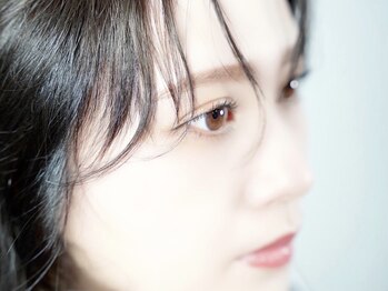 マドンナリリー(Madonna Lily)/パリジェンヌラッシュリフト♪