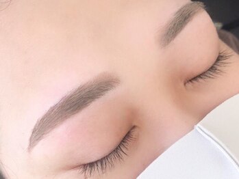 シャイニー 南堀江(SHINY)の写真/【眉毛】アイブロウ人気店♪ライン美眉Styleの美眉理論とプロの丁寧なカウンセリングで理想眉へ♪メンズOK