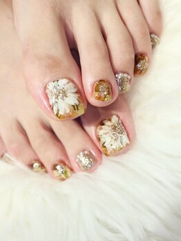 ネイルルーム アイボリー(nail room ivory)/秋色フラワーネイル