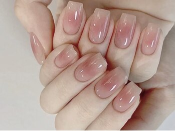 ネイリア 代々木(Naillia)の写真/派手すぎず手元が綺麗に見える“シンプル美”をご提案[美爪育成シアーネイル￥3600～/ワンカラー￥4580～]