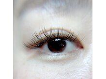 LEDはフラットラッシュとボリュームラッシュのお取り扱い◎