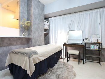 ドゥーソル 谷町四丁目店(due sole)/フェイシャルルーム