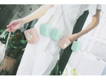 エムスラッシュ フィール 東戸塚店(M.SLASH)/大人シンプルネイル