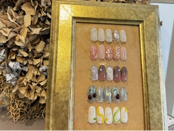 ソレイユ フロム イッツ(soleil from IT's)の写真/《パラジェル取扱い店》毎月変わるデザインでいつもお気に入りの指先に♪【マンスリーデザイン¥6500~】