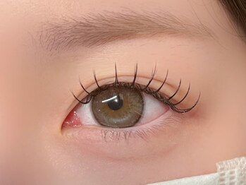 ランプライト(lamp light)の写真/《なりたい×似合うを実現》♯韓国風束間まつげ でほめられeyeを。フラットラッシュ¥3850～