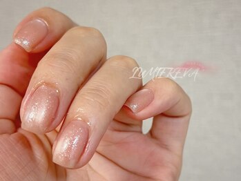 ルミエレヴァ(Lumiereva)/マグネット