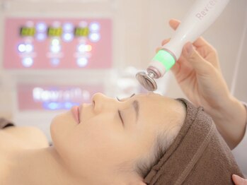 トータルビューティー雅の写真/【ほうれい線・たるみ改善】本格エイジングケア★熟練のハンド×最新プラズマでキュッと上向き！