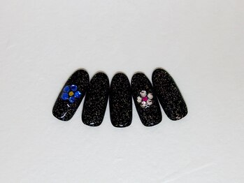 ティーエヌ 名古屋矢場町店/デザインネイル¥6980