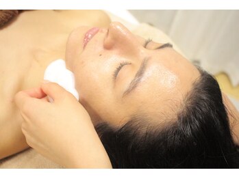 ボルテージ マーキュリー 湯島本郷店(Voltage Mercury)/リフトアップ美顔・首肩デコルテ