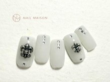 ネイルメゾン 梅田(NAIL MAISON)/乳白色クロムストーン