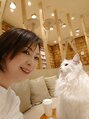リベラ(LIBERA)&nbsp;猫カフェに行って珈琲飲んでたら次々に猫達が顔を覗きに来た(笑)