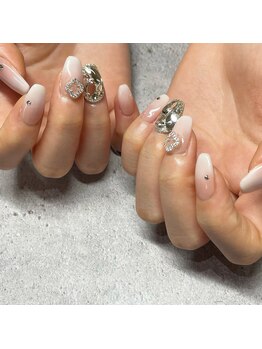 フィール(Feel)/埋めつくしネイル