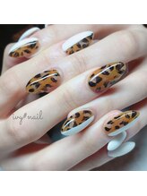 アイビーネイル(ivy-nail)/ニュアンスヒョウ柄☆