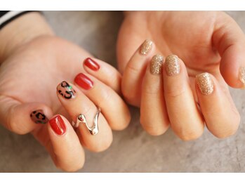 ネイル フライガール(nail FLY GIRL)/アシメデザイン♪