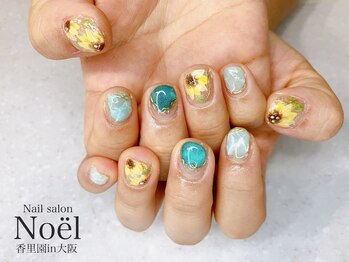 ノエル(Noel)/ひまわりネイル