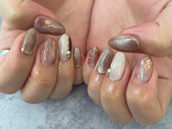 エムスラッシュ ネイル センター北店(M.SLASH)/秋のニュアンスネイル