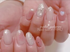 キラキラハート＆チークネイル