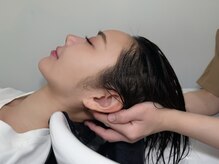 クリニカル ウェットヘッドスパ サクラ 横浜店(SAKURA)の雰囲気(ぐっと指圧で肩こりや首こりまでスッキリ♪整体の施術も導入)