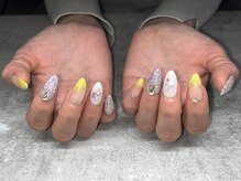 ネイルエリザベス(Nail Elizabeth)の雰囲気（春カラーとフラッシュ☆）