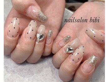 ネイルサロン ビビ(bibi)/ドットネイル